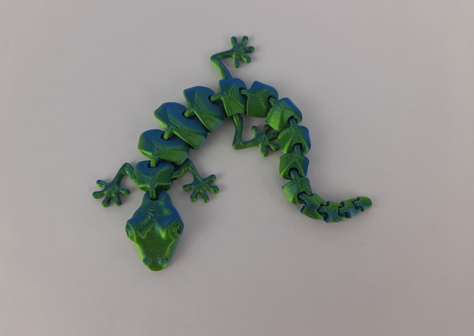 Hit! Jaszczurka ruchoma wydruk3D zabawka antystresowa fidget toy