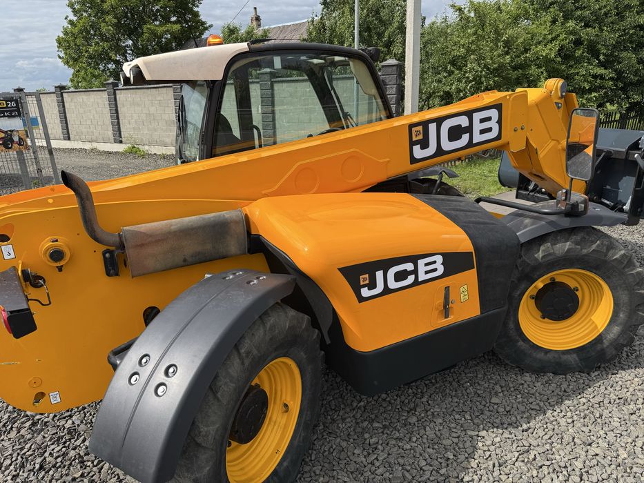 JCB 531-70 Agri Super 2009р маніту
