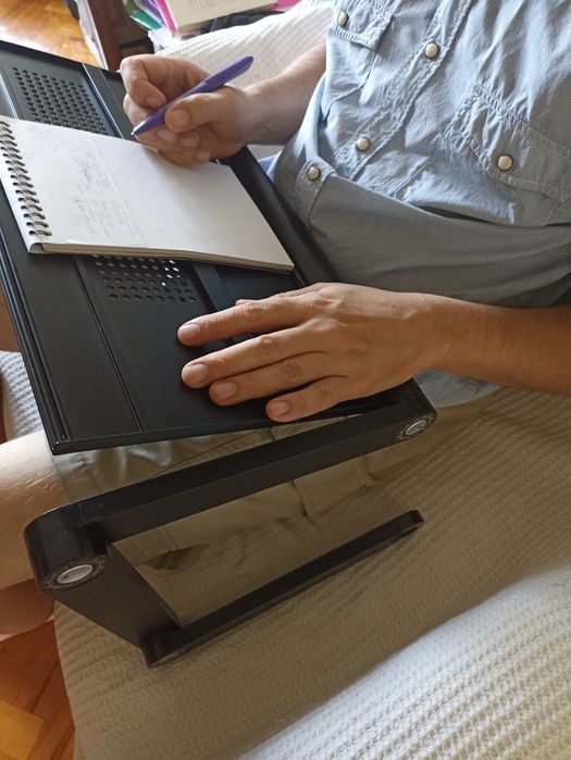 Столик для ноутбука UFT Stardreamer Black