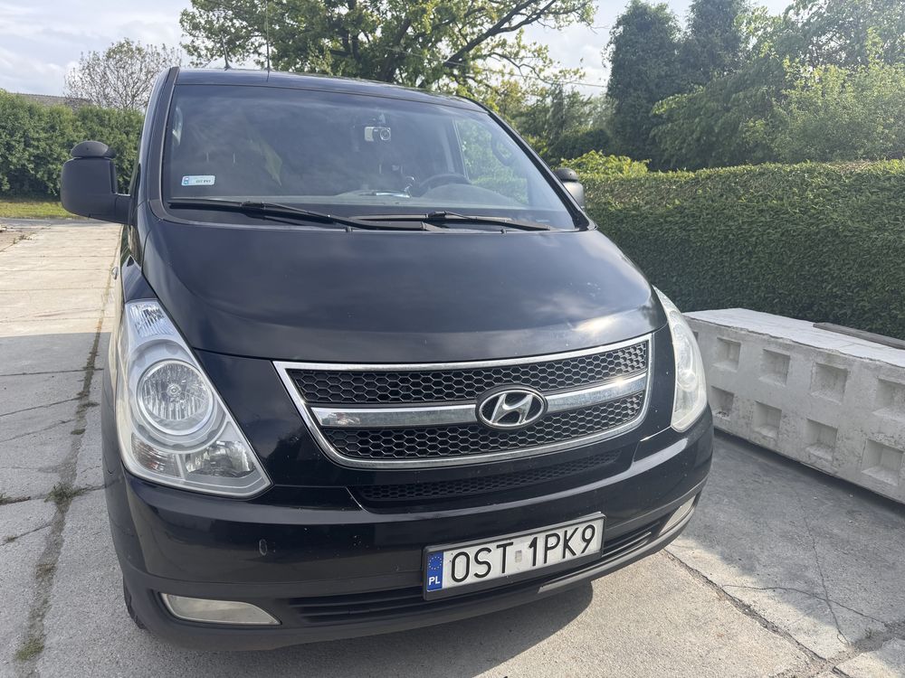 Hyundai H1 2,5 diesel vat 1