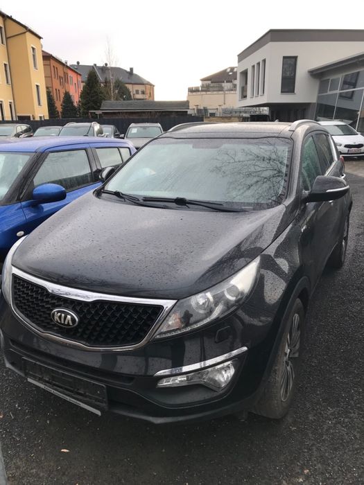 Kia Sportage 2.0 дуже гарний ст!