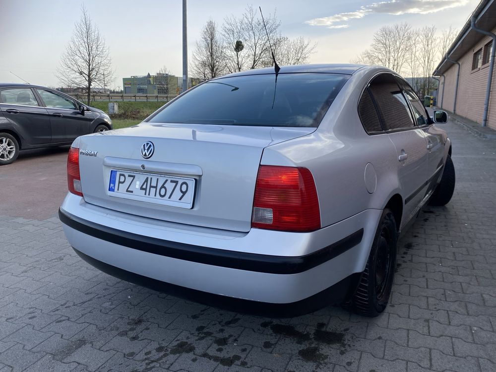 Volkswagen Passat 1.6