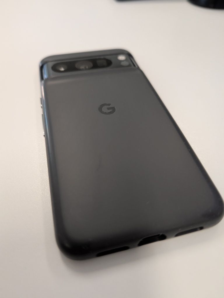Google Pixel 8 Pro