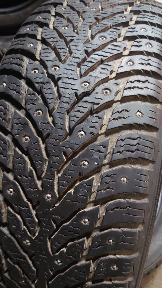 Пара зимних шин Nokian Hakkapeliitta 9 ШИП 205/55 r17 205 55 17