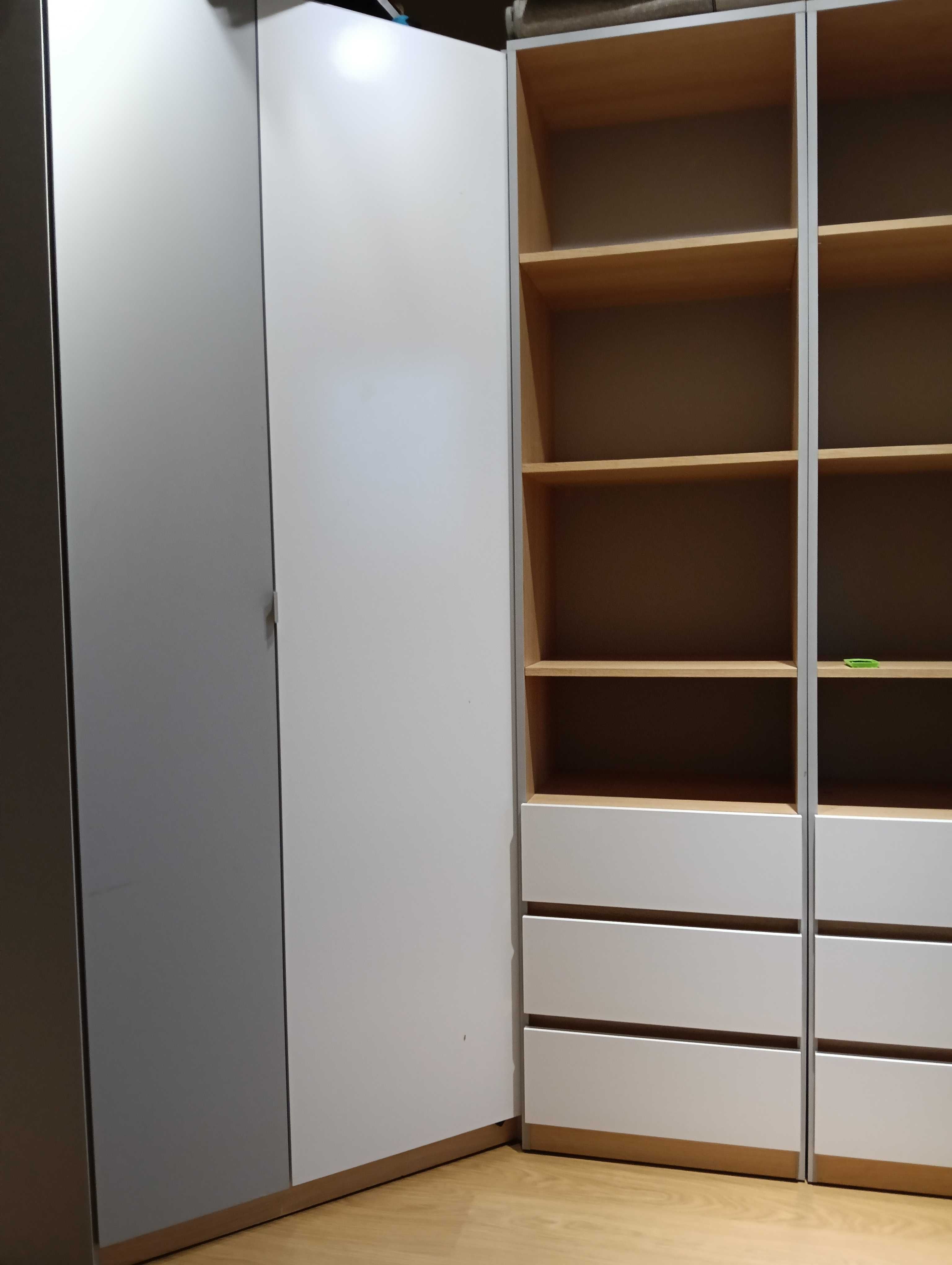 Sprzedam komplet mebli do pokoju młodzieżowego/dziecięcego