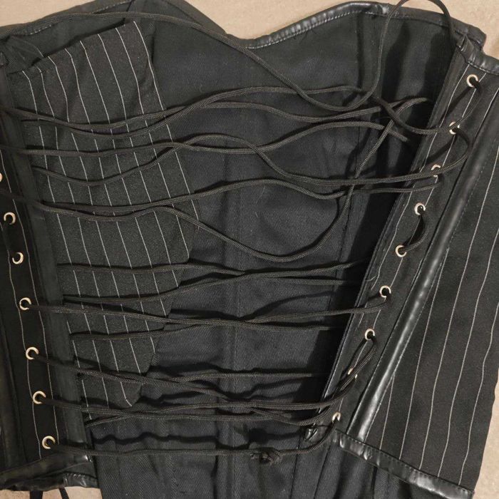 Корсет жіночий розмір S