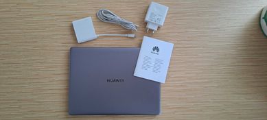 Laptop HUAWEI MateBook 13 i5-10210U 8GB 512GB SSD