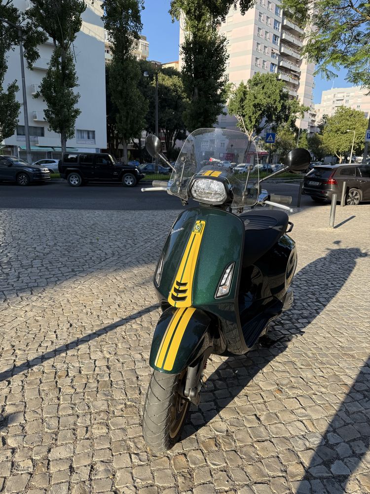 Vespa 125 Sprint Racing Sixties – 5.100 km | Como nova