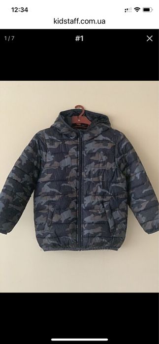 Мальчиковая демисезонная куртка benetton размер S рост 120 см /6-7 лет