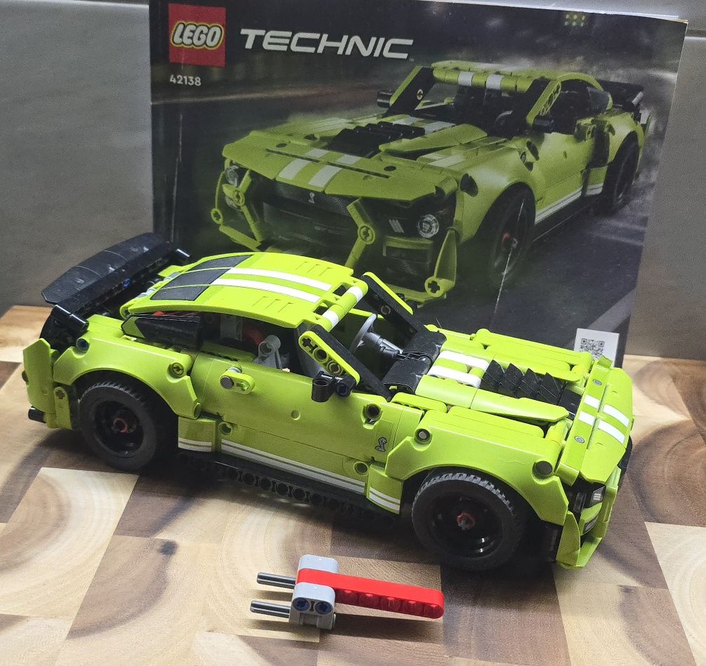 Oryginalny zestaw Lego Technic 42138 Ford Mustang Shelby GT500