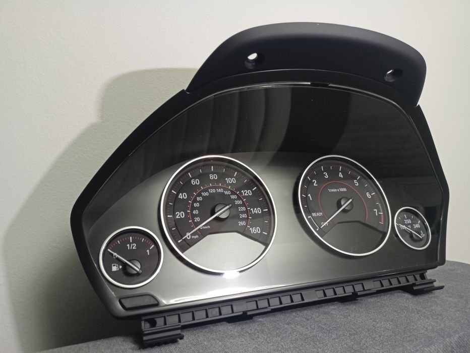 Приборна панель / приборка 6WA BMW F30 F31 F32 F34 F36 під ПРОЕКЦІЮ