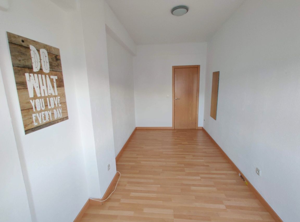 " PENTHOUSE " Portas de Benfica ". Terraço privado de 90 m2