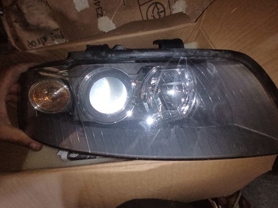 Oticas audi a4 b6 xenon