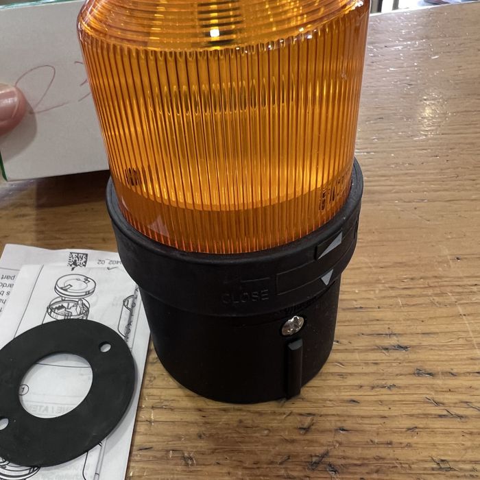 Lâmpada sinalização luz permanente Schneider XVB L35 - NOVO