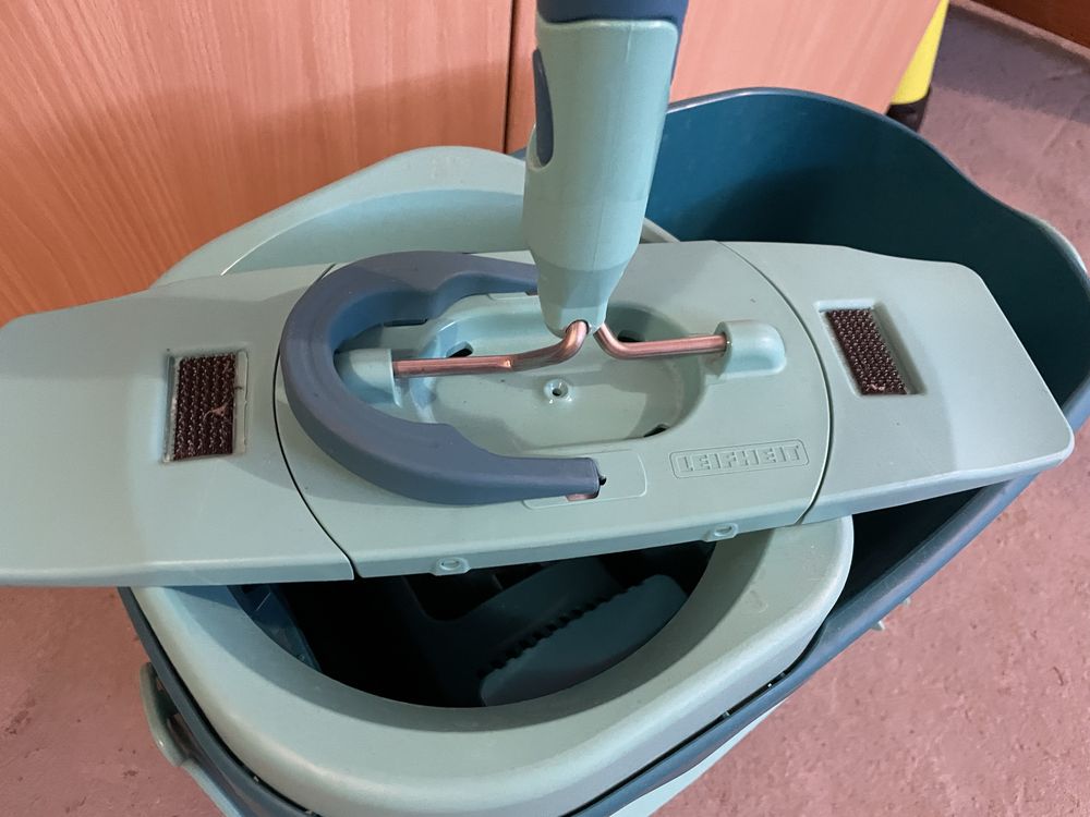 LEIFHEIT Clean Twist M Ergo zestaw wiadro mop płaski