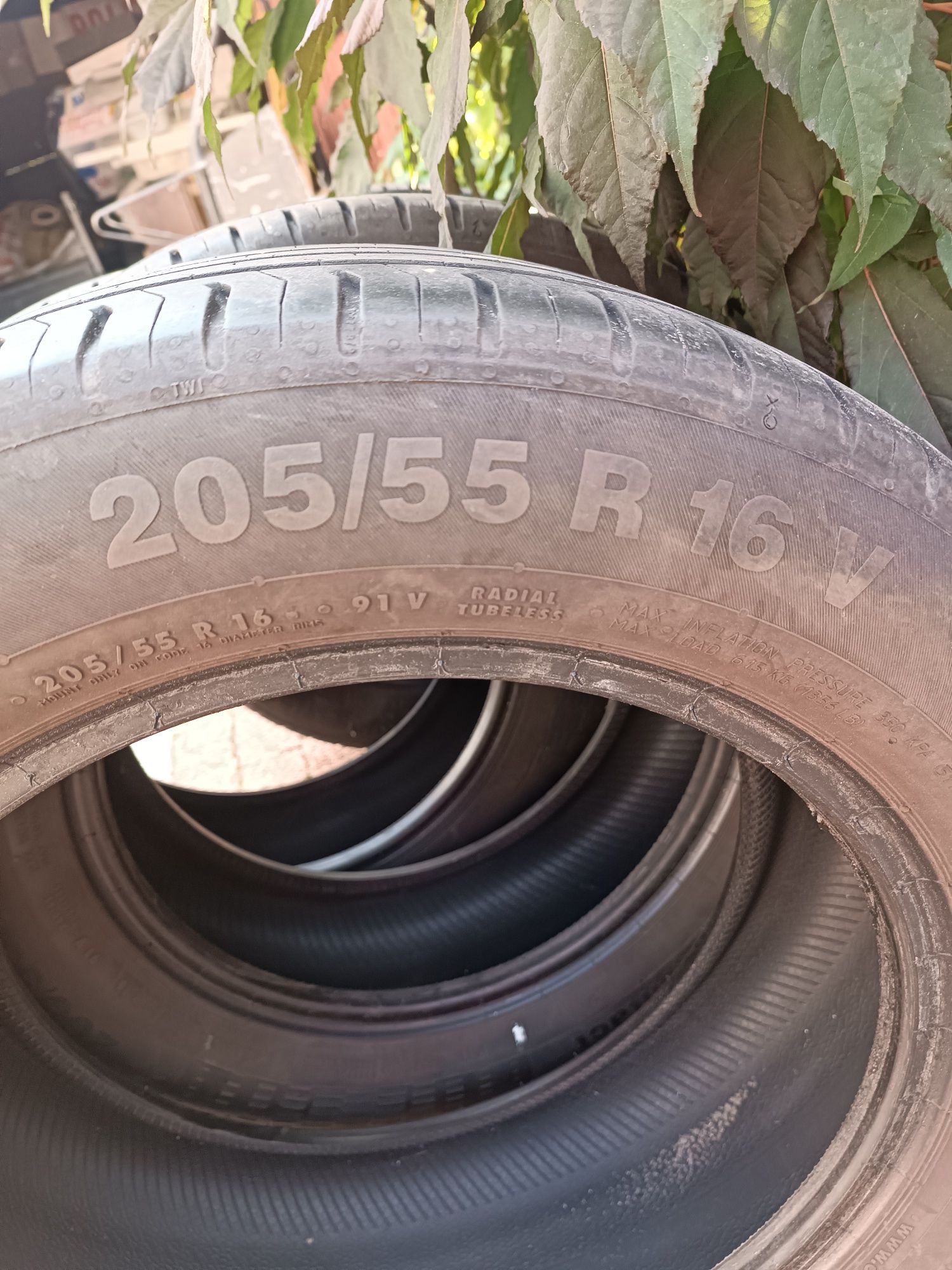 Opony R16 205/55/continental