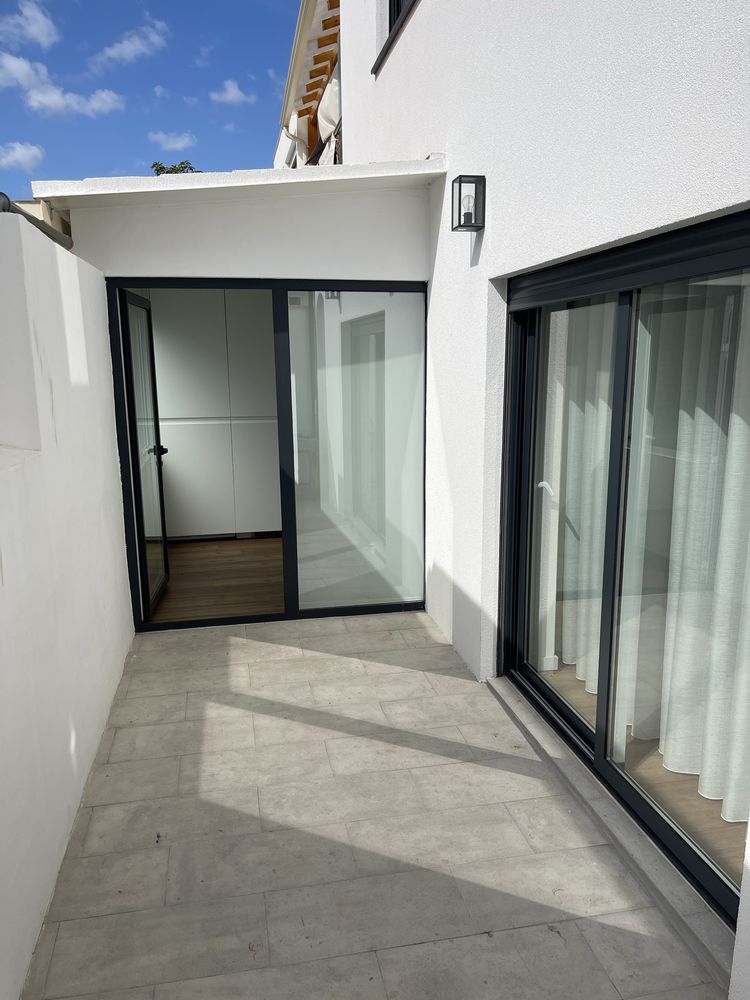 Moradia T5 Bairro Norton de Matos