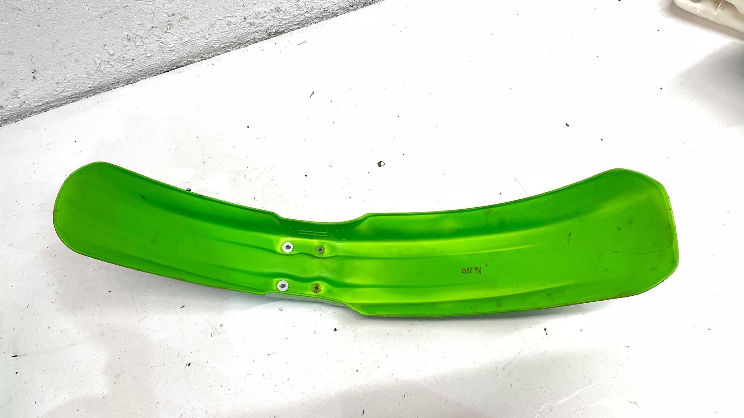 Kawasaki kx 250 99do02r Plastiki owiewki błotnik boczki czesci