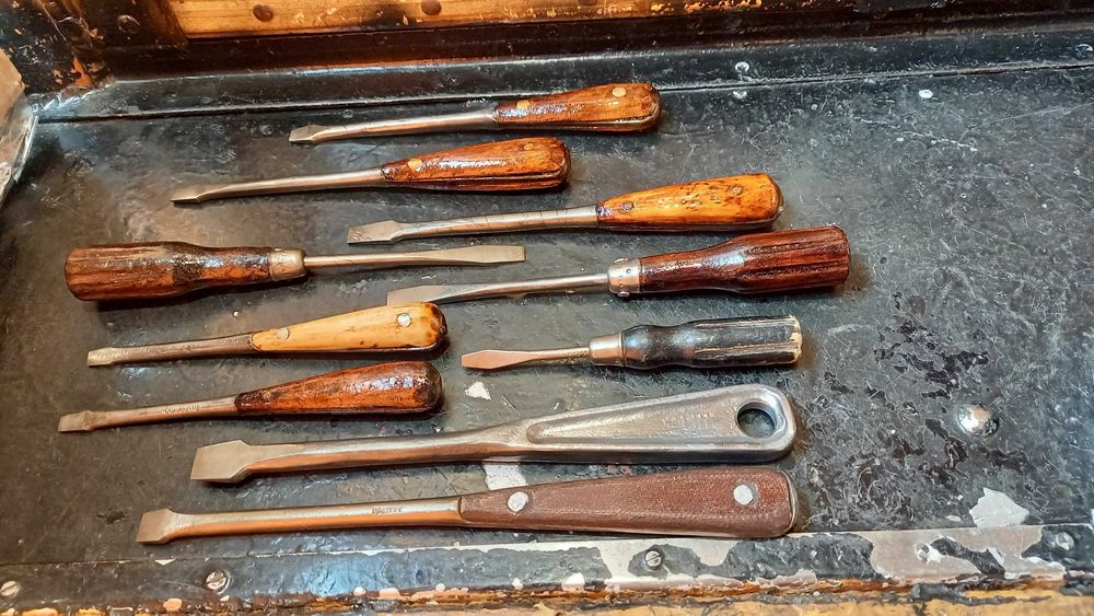 Отвертка шлицевая шоферская СССР