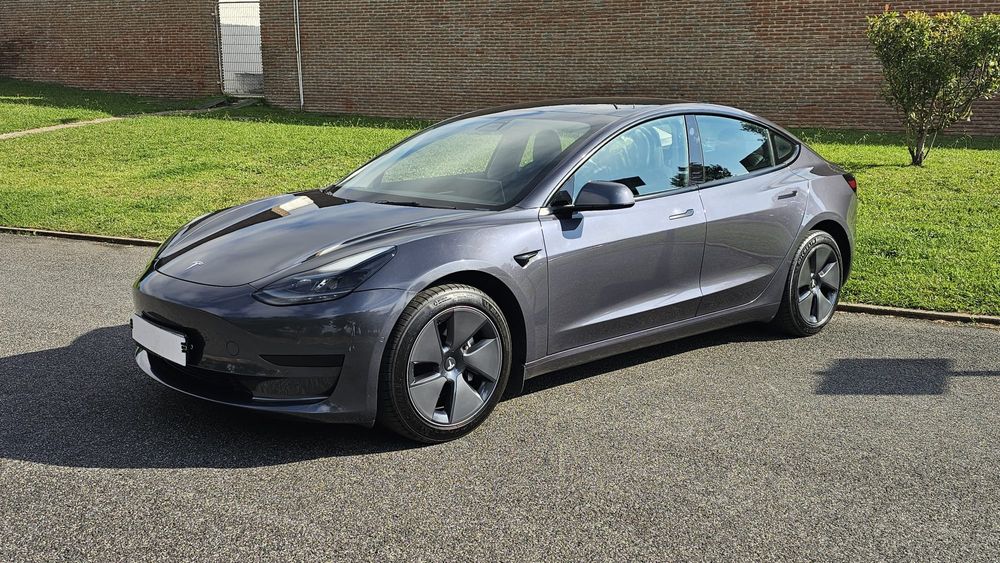 Tesla Model 3 Standard  Range Plus RWD ( Reservado )