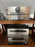 Hi-Fi Pioneer A-P510 (secções separadas) com duas colunas