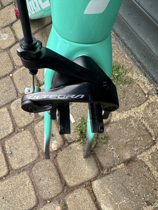 Nieużywana rama szosowa Hygge z osprzetem