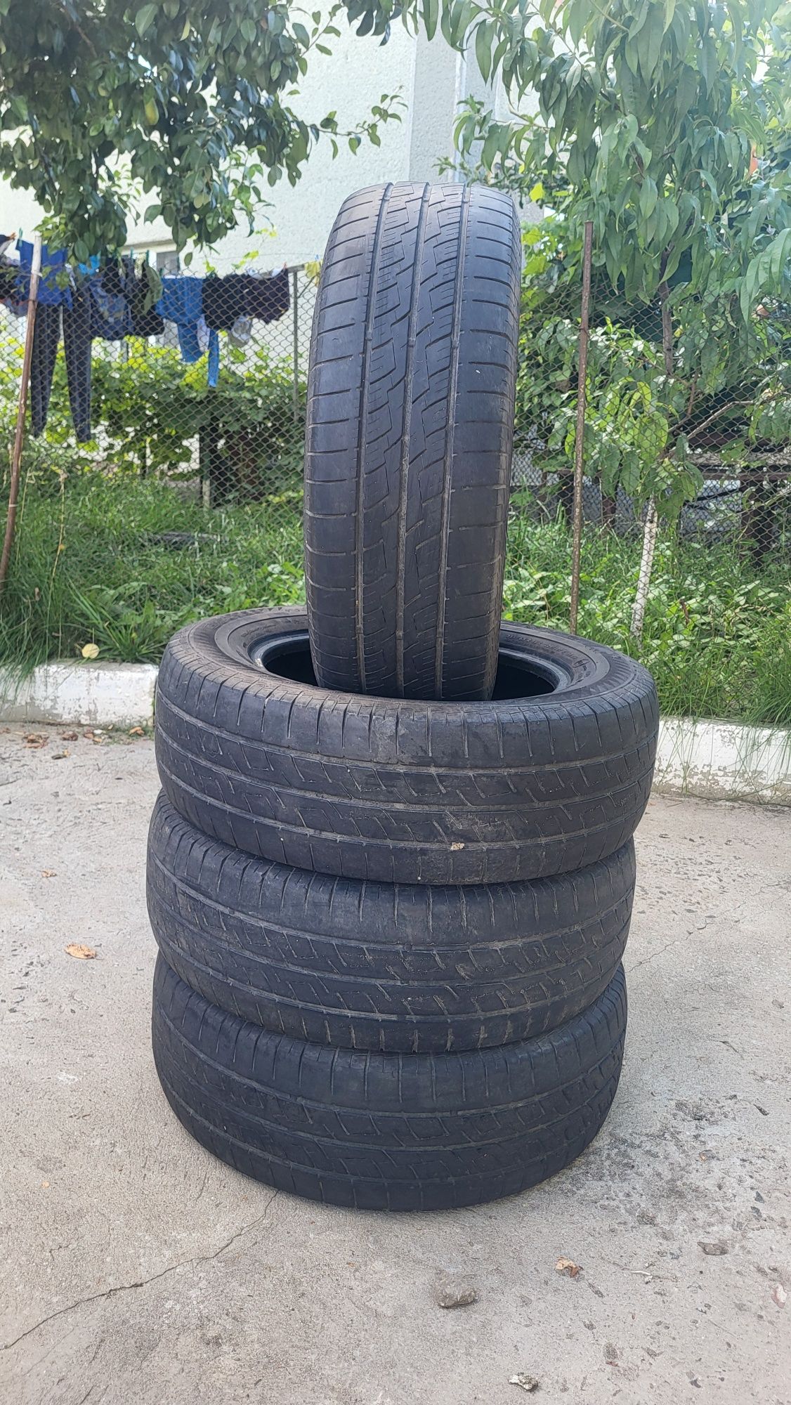 Шини Gislaved 215/65 r 16C