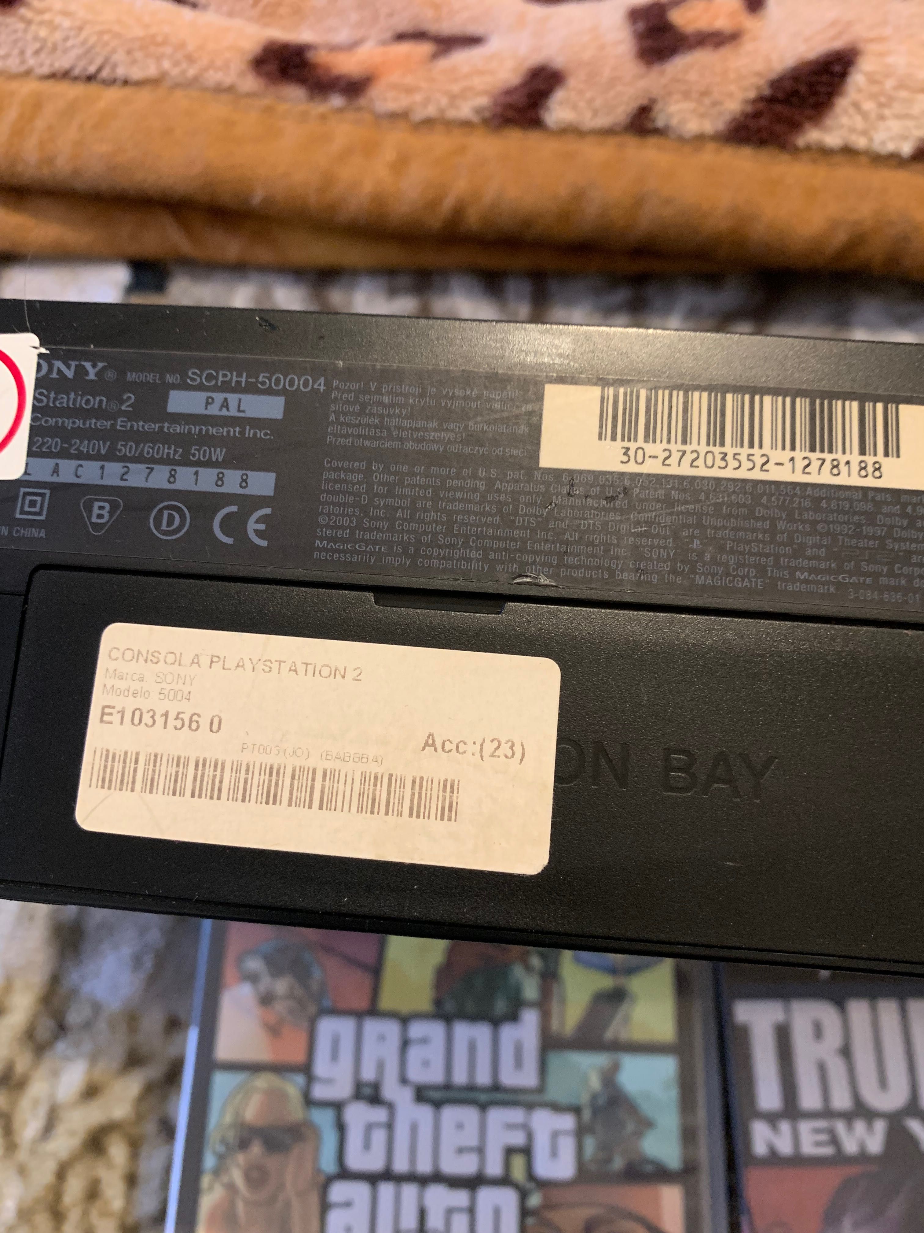 Vendo ps2 só falta comando