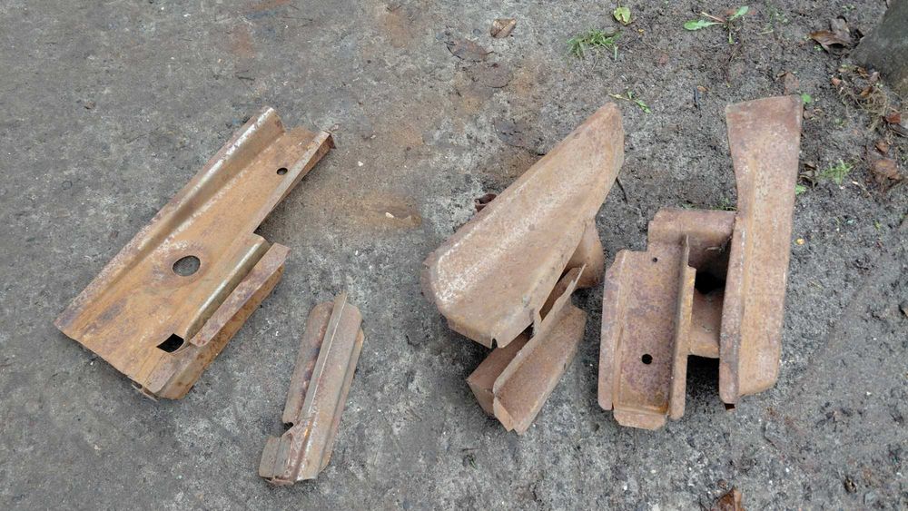 Піддомкратник передній ВАЗ 2101 - 07 (старого зразка)