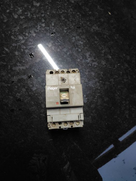 Автоматический виключатель Hager