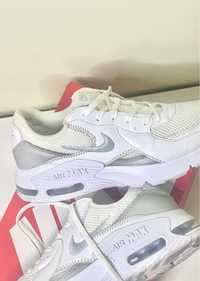 Кросівки Nike Air Max Excee оригінальні