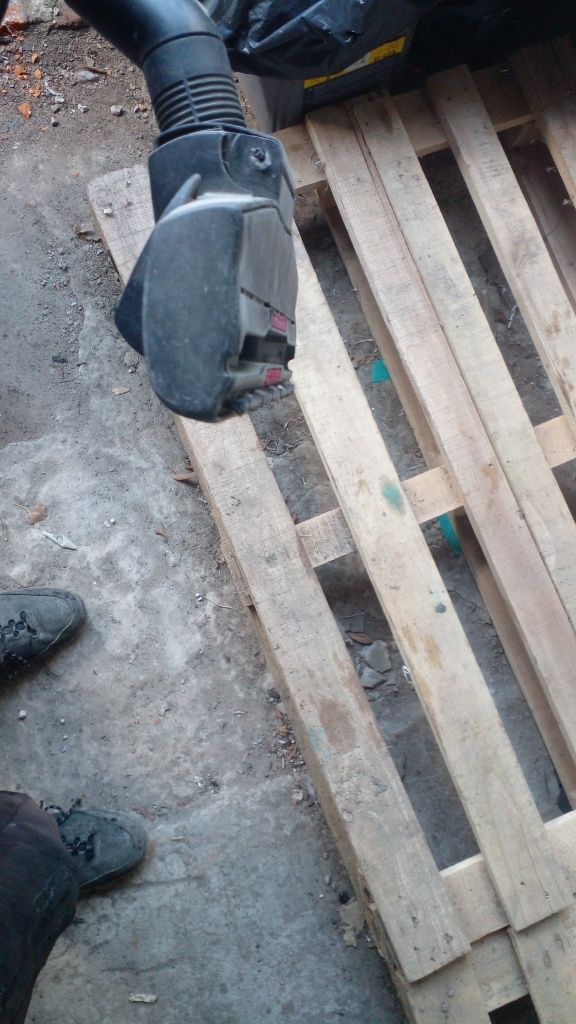 Продам щетку для пылесоса