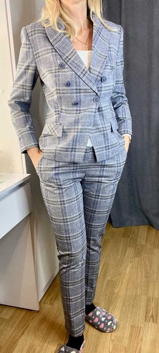 Костюм MANGO Line, 48 размер.