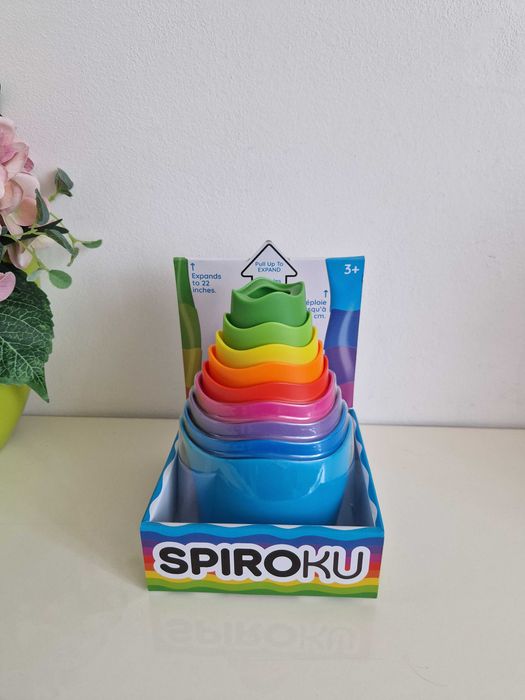Wieża Spiroku Układanka kolorowa