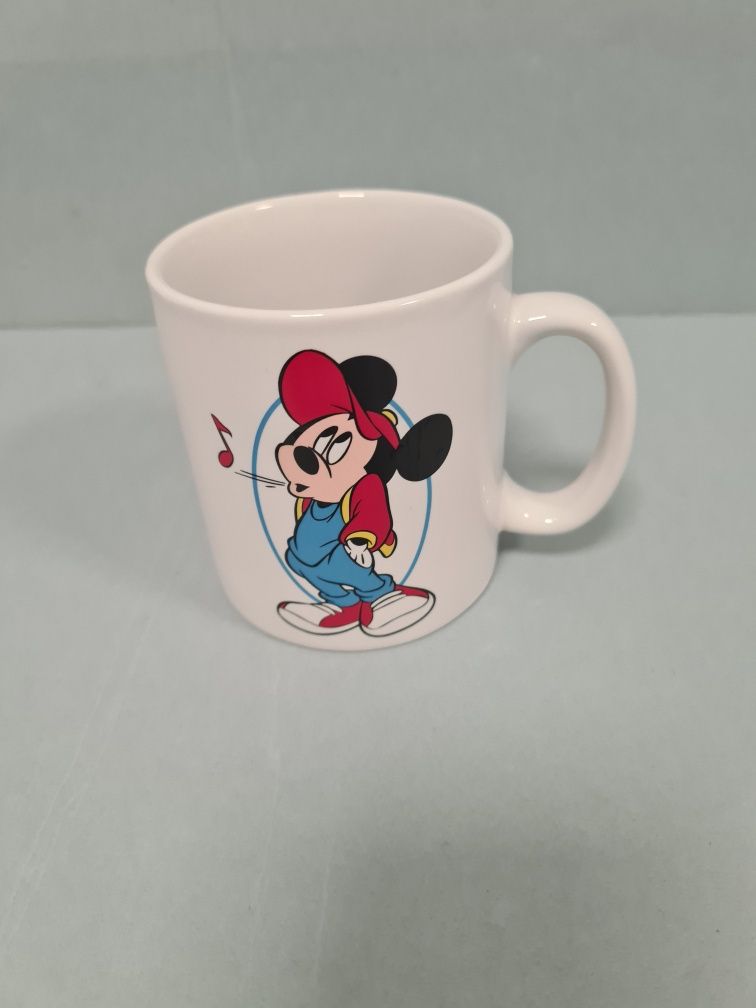 Caneca Disney Minie e Mickey