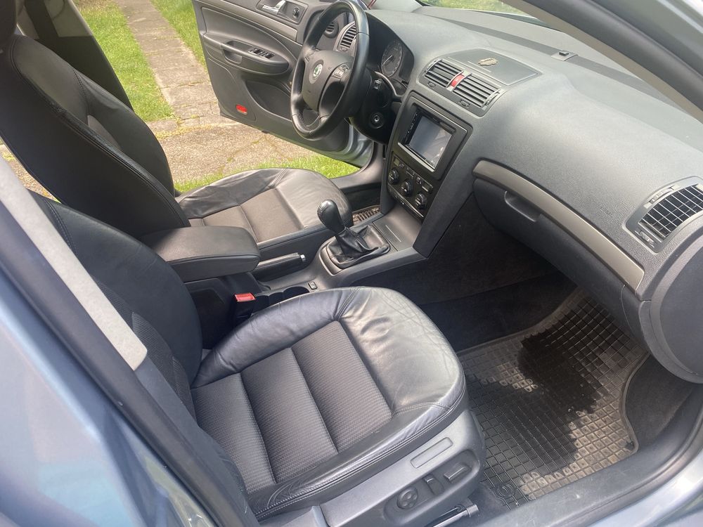 Skoda Octavia 2, 2005 rok, 2 litry benzyna