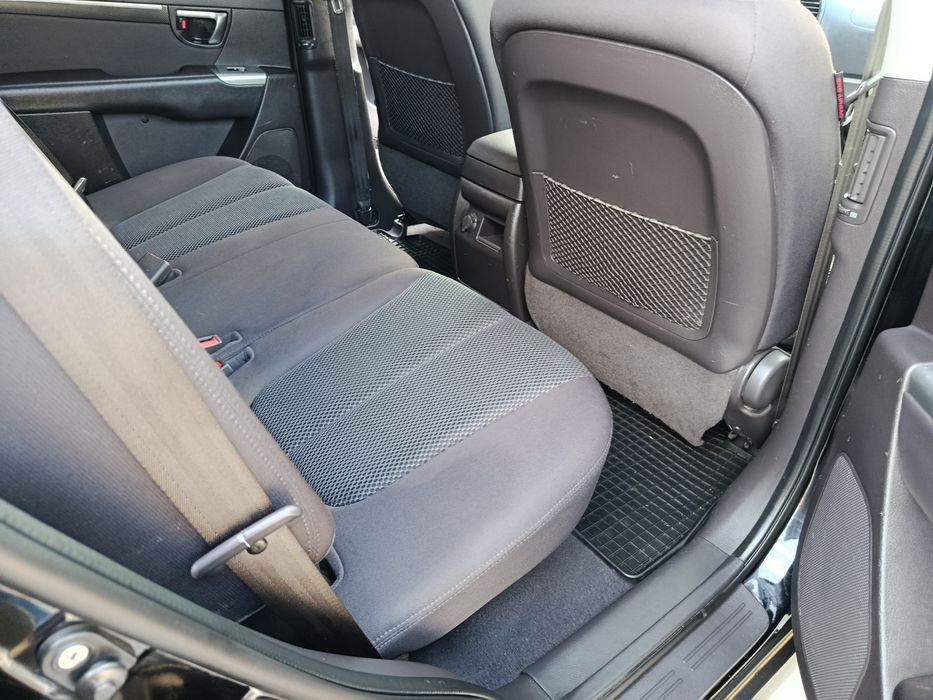 Тільки заїхала, гарний стан.  Рідня фарба. Все працює ок