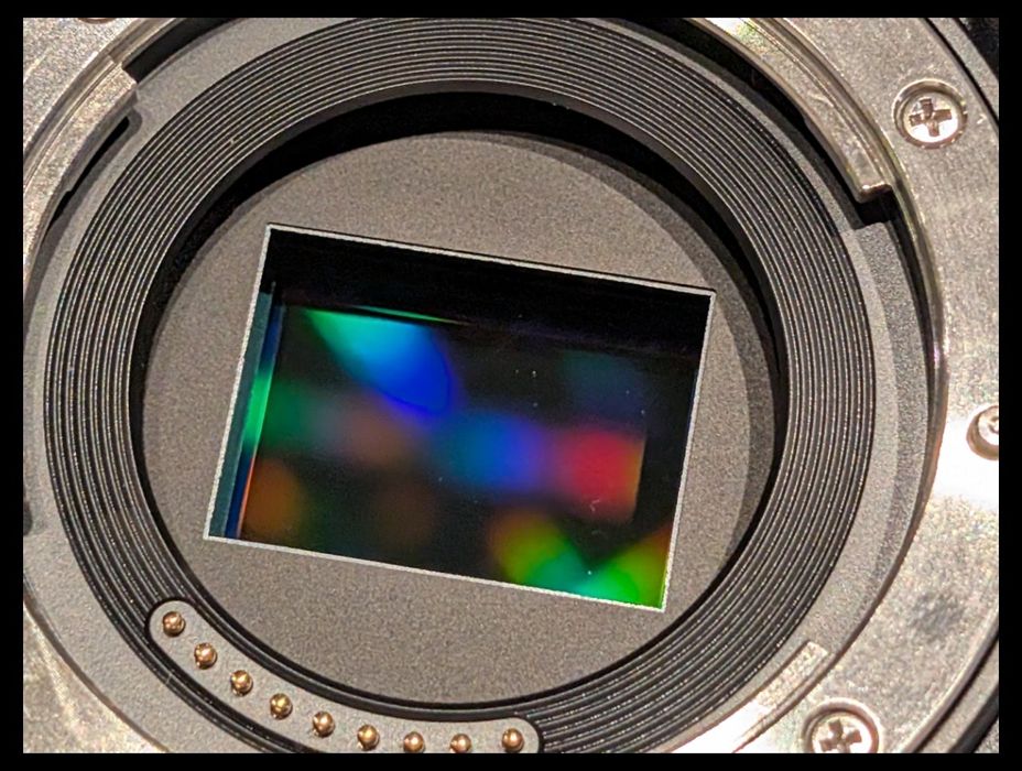 Canon m50 MK2 + adapter+silikonowe etui