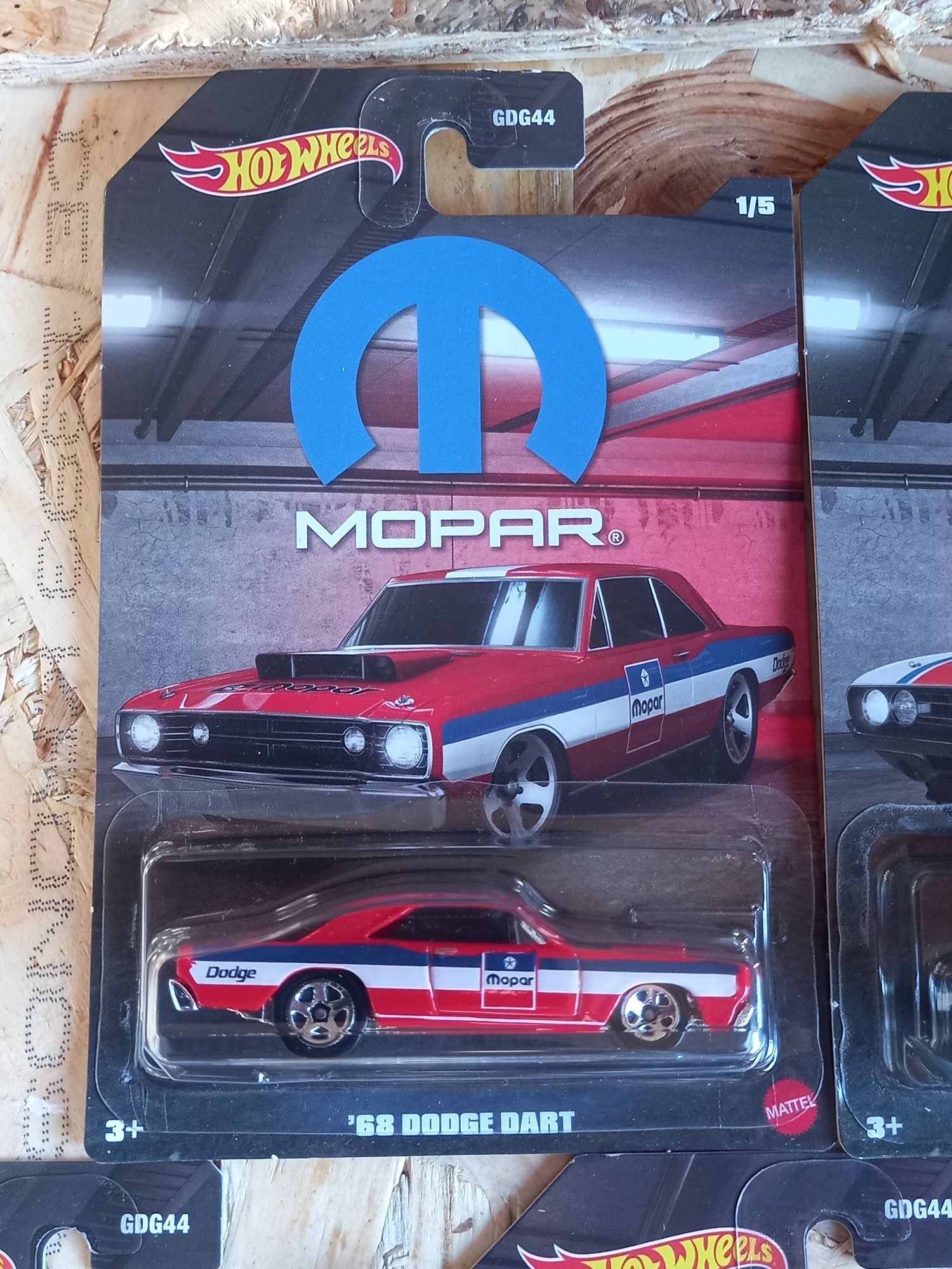 Conjunto de 5 miniaturas MOPAR