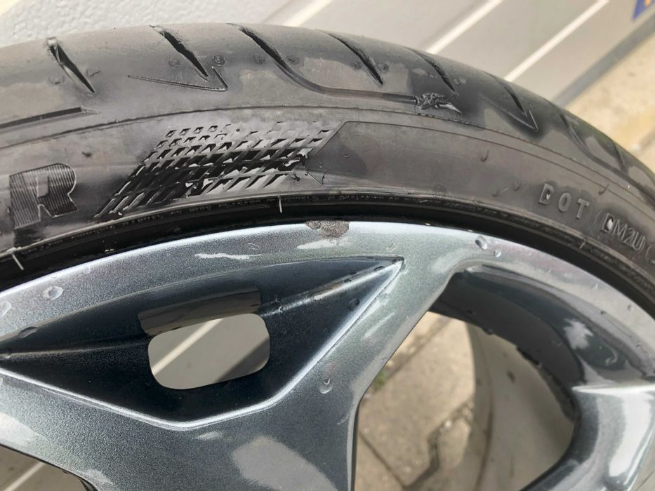Felgi aluminiowe Snowflake 19" 5x110 + opony letnie Goodyear Eagle F1