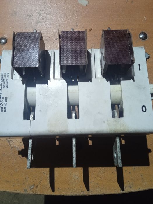 Продам рубильник 400А