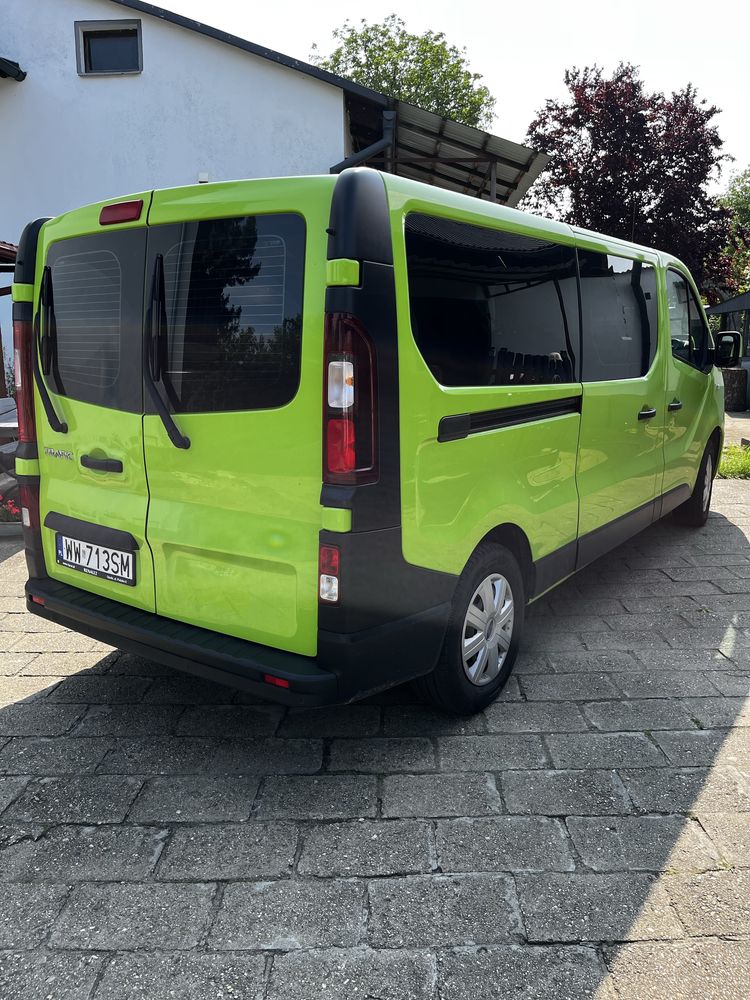 Renault Trafic long wynajem busa 9-cio osobowy od 200zł doba