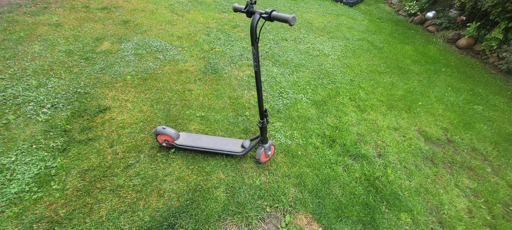Hulajnoga elektryczna segway nanenoot c20