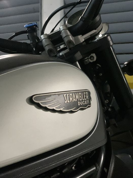 Ducati scrambler 800