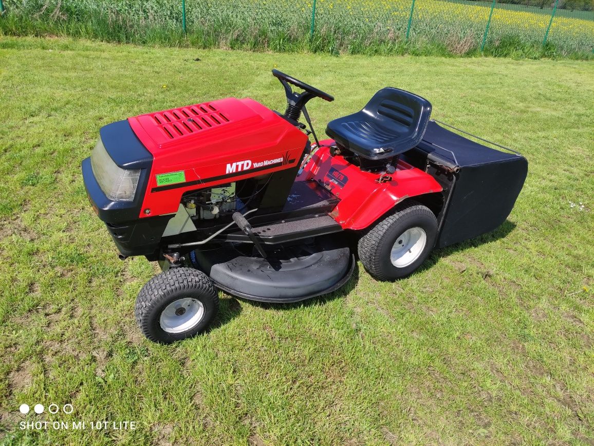 Traktorek kosiarka MTD silnik Briggs Stratton