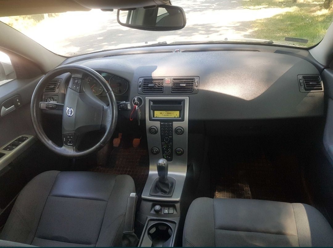 Volvo V50 БЕЗ ЗАВДАТКА (2.0 D diesel) для військових