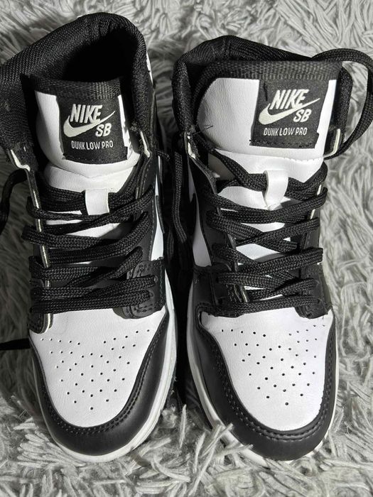 Buty Nike Dunke Panda high rozmiar 37