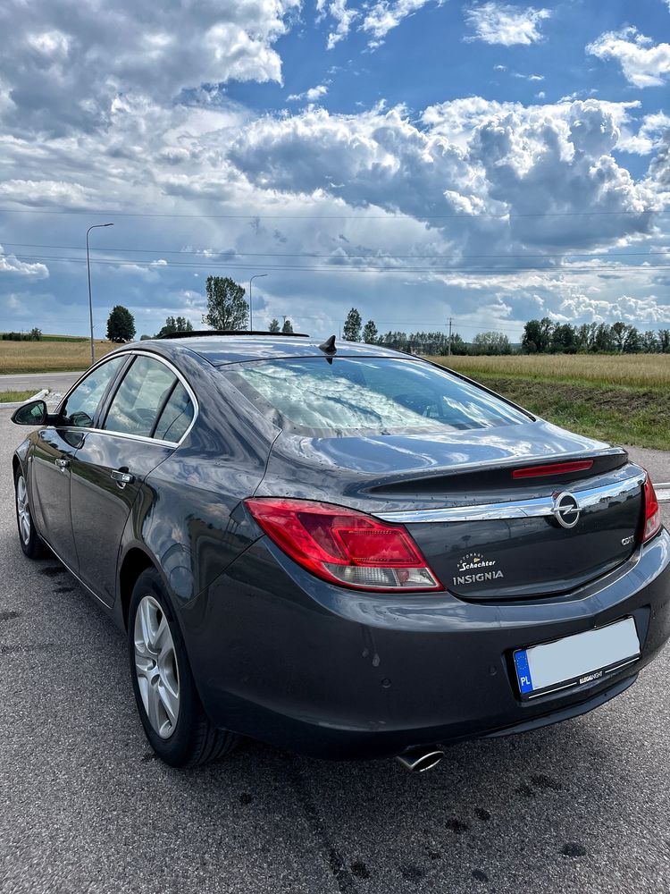 Opel Insignia 2.0 CDTI Bogata wersja wyposazenia