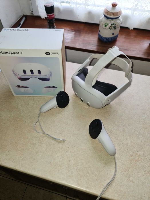 Gogle VR Oculus Meta Quest 3- na gwarancji
