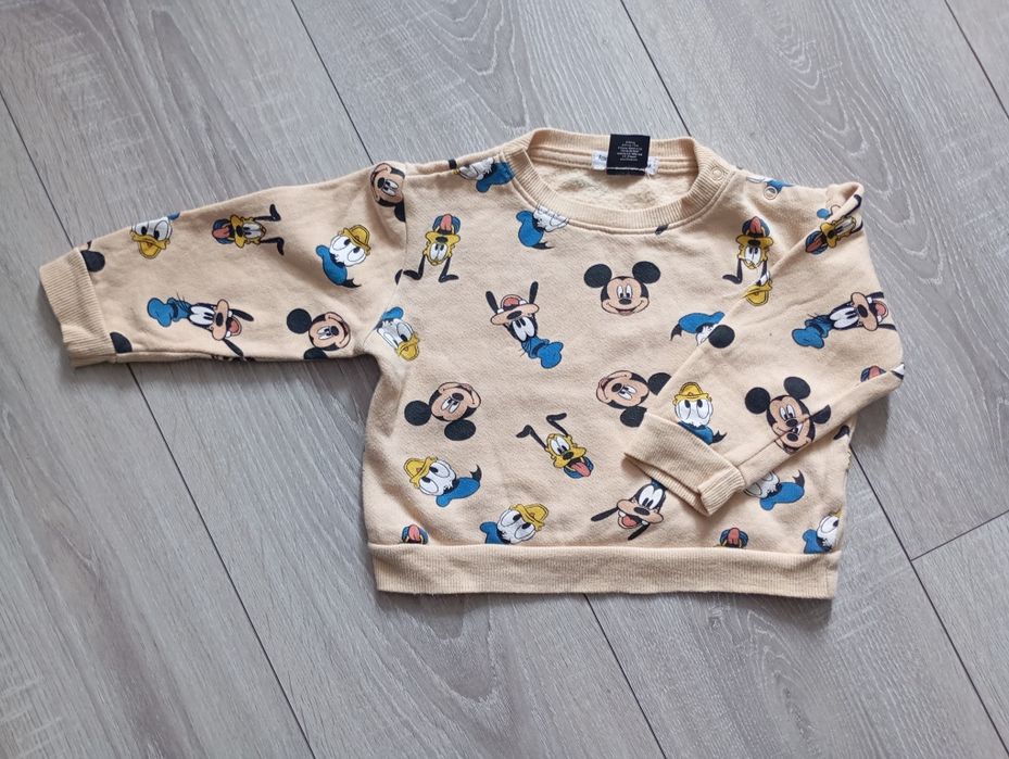 Теплий светр з малюком